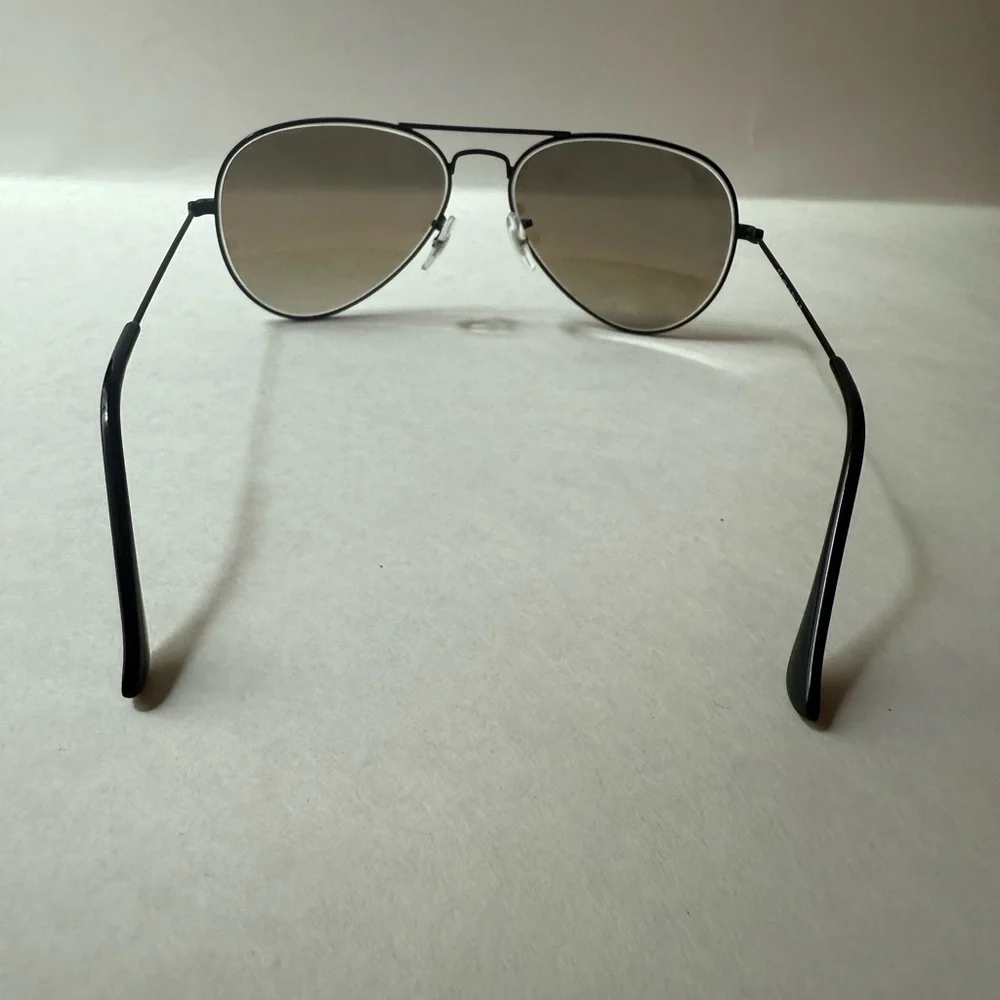 Ray-Ban Aviator Sunglasses RB3025 58mm Black / Brown Gradient Lens 002/51 Unisex